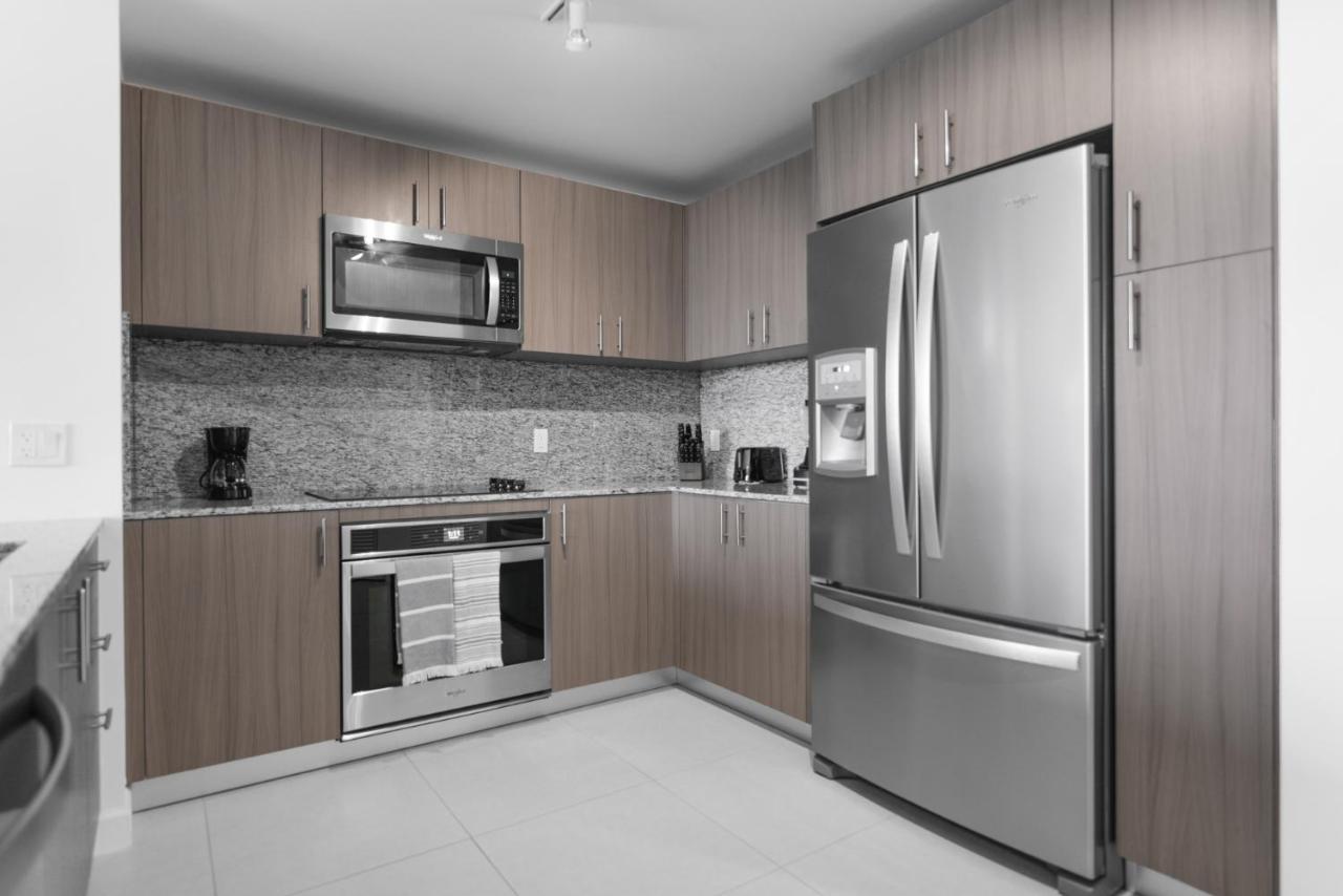 Cozy 1- 1 Bedroom Steps From Downtown Doral Park Miami Exterior foto